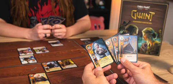 Jak hrát karetní hru Gwint?