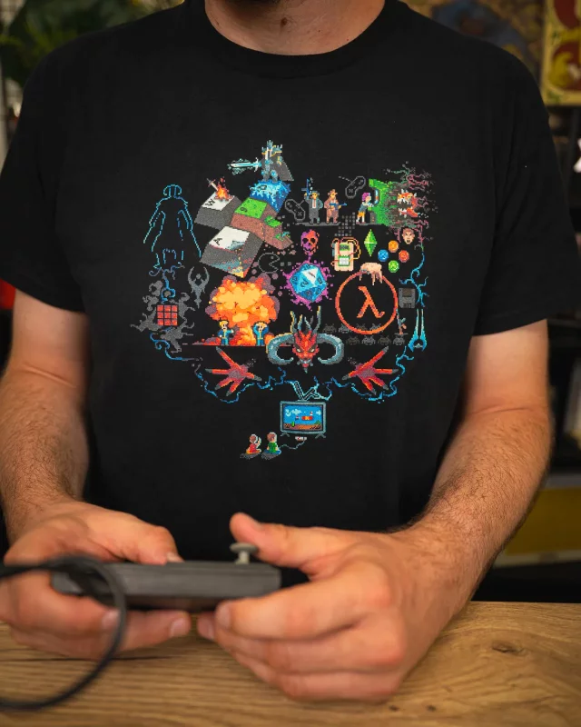 2, s, ilustrací, od, ArtDevJin, skládá, poctu, videohrám, v, pixel, artovém, motivu,, kde, se, vedle, sebe, potkávají, známé, postavy,, předměty,, symboly, i, scény, z, herní, historie, 🎮, Schválně,, kolik, odkazů, na, legendární, hry, najdete?
👉, xzone.cz/NarozeninovyMerch