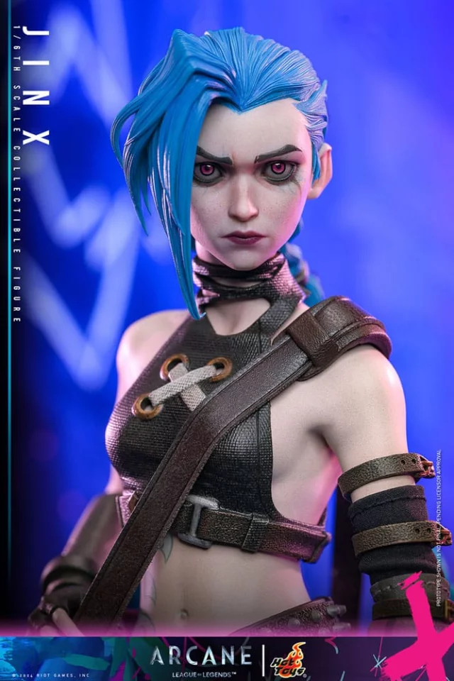 Hot Toys 1/6 figure
