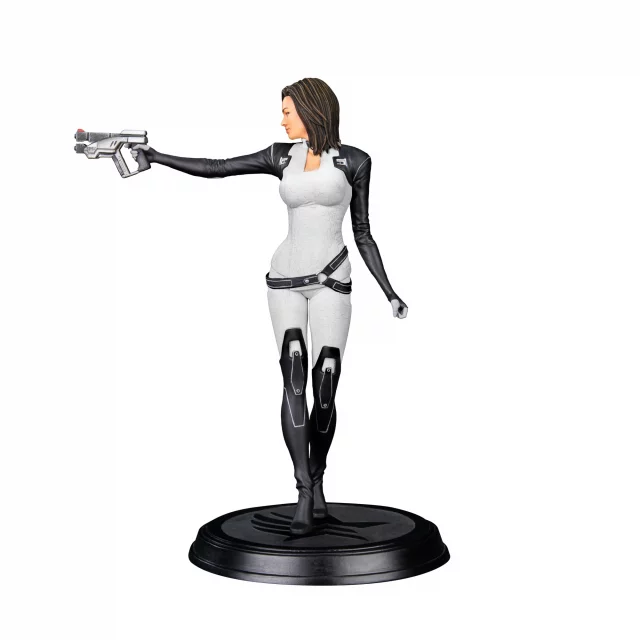 Dark Horse umělecká figurka