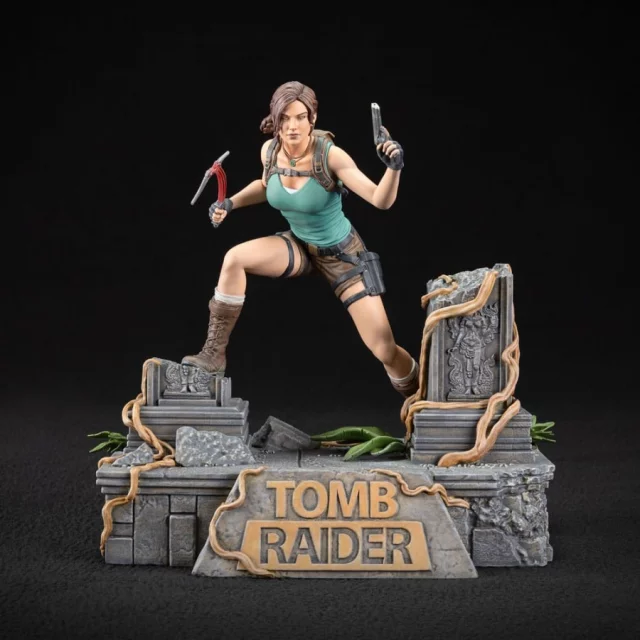 Figurka Tomb Raider - Lara Croft (Dark Horse)