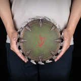 Replika DOOM: The Dark Ages - Plaketa na zeď Shield Saw (Dark Horse)