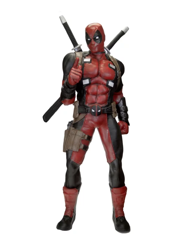 Socha Marvel Classics - Deadpool Life-Size