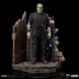 Soška Universal Monsters - Frankenstein's Monster Deluxe Art Scale 1/10 (Iron Studios)