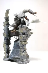 Figurka Assassins Creed: Altair the Legendary Assassin (28cm)