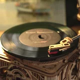 Stavebnice - Gramofon (dřevěná)