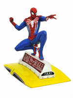 Figurka Spider-Man - Spider-Man On Cab Diorama (DiamondSelectToys) (poškozený obal)