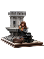 Soška Harry Potter - Hermione Granger Deluxe Art Scale 1/10 (Iron Studios)