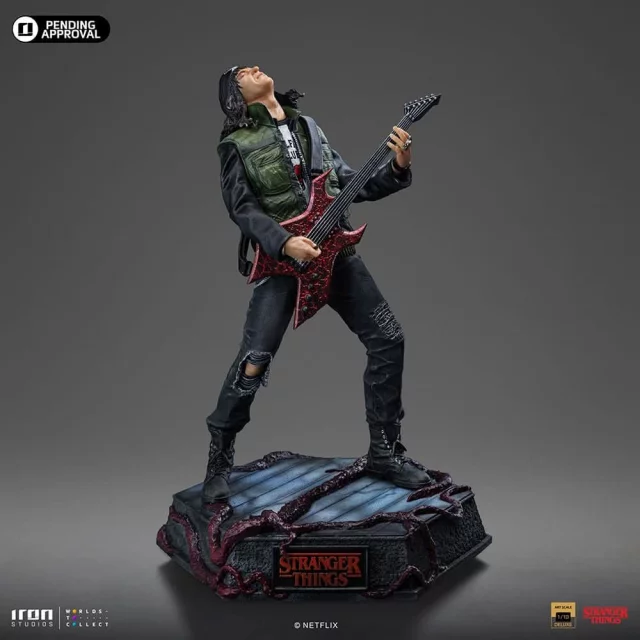 Soška Stranger Things - Eddie Munson Deluxe (Iron Studios)
