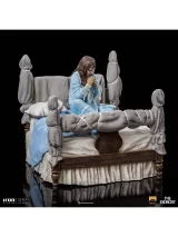 Soška The Exorcist - Possessed Regan McNeil Deluxe Art Scale 1/10 (Iron Studios)