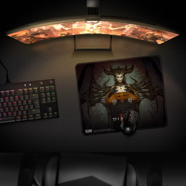 Podložka pod myš Diablo IV - Lilith Limited Edition (velikost L)