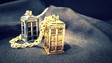 přívěšek - Doctor Who: Tardis (modrá)