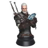 Figurka Zaklínač 3 - Geralt hraje Gwint Busta (Dark Horse)