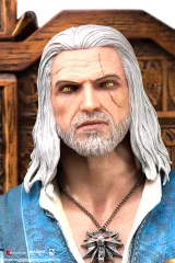 Socha Zaklínač - Geralt 1/4 Scale Deluxe Statue (PureArts)