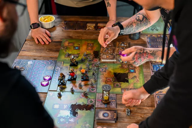 Desková hra Mechs vs. Minions: Klasická edice - Xzone Originals